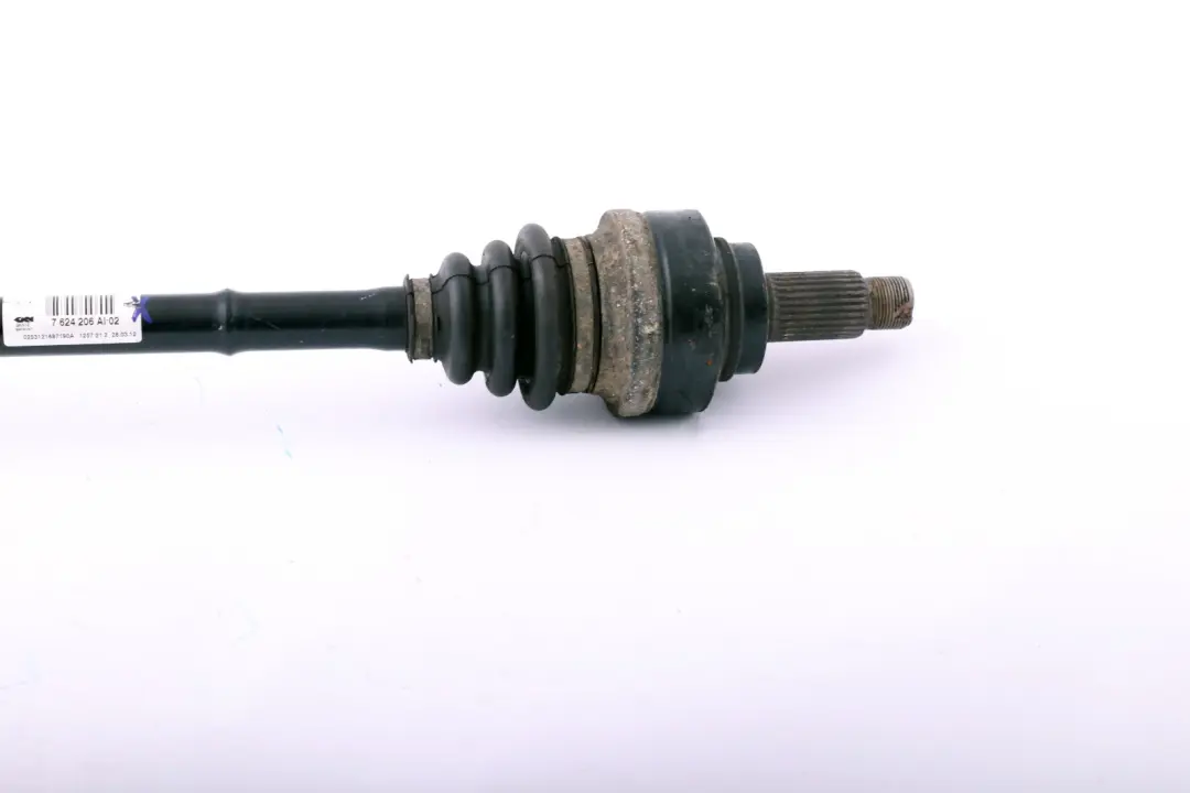 Eje De Transmision De Salida Derecha para BMW F20 F21 F30 F31 con número de pieza 7624206 BMW F20 F21 F30 F31 Eje De Transmision De Salida Derecha - SKU 7624206 - Número de pieza 7624206