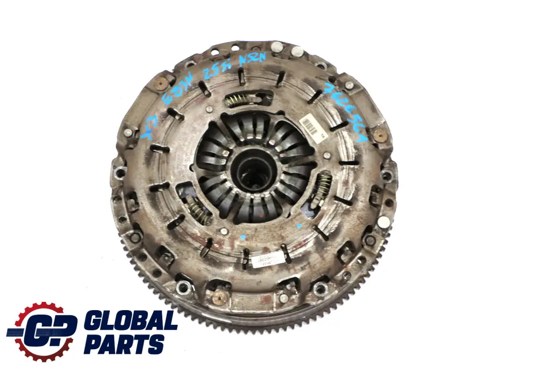 N52 Dual Twin Mass Flywheel Clutch Kit to BMW E60 E90 330i 530i with Part number 7626561 BMW E60 E90 330i 530i N52 Dual Twin Mass Flywheel Clutch Kit - SKU 7626561 - Part number 7626561