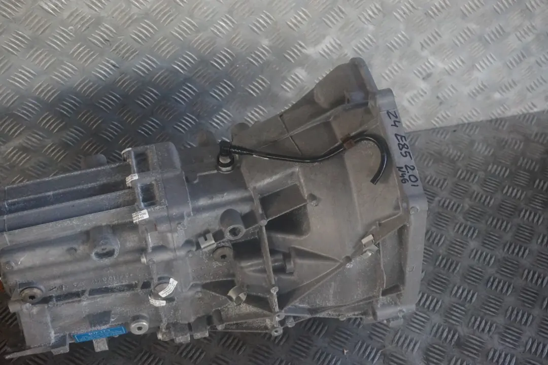 N46 Cambio Manuale 6 Velocità GS6-17BG GARANZIA per BMW Z4 Serie E85 Roadster 2.0i con numero di parte 7629518 BMW Z4 Serie E85 Roadster 2.0i N46 Cambio Manuale 6 Velocità GS6-17BG GARANZIA - SKU 7629518-1 - Numero di parte 7629518