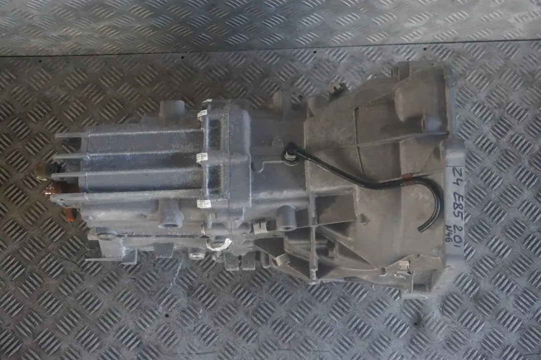 BMW Z4 E85 2.0i N46 Caja de Cambios Manual de 6 velocidades GS6-17BG GARANTÍA - SKU 7629518-1 - Número de pieza 7629518