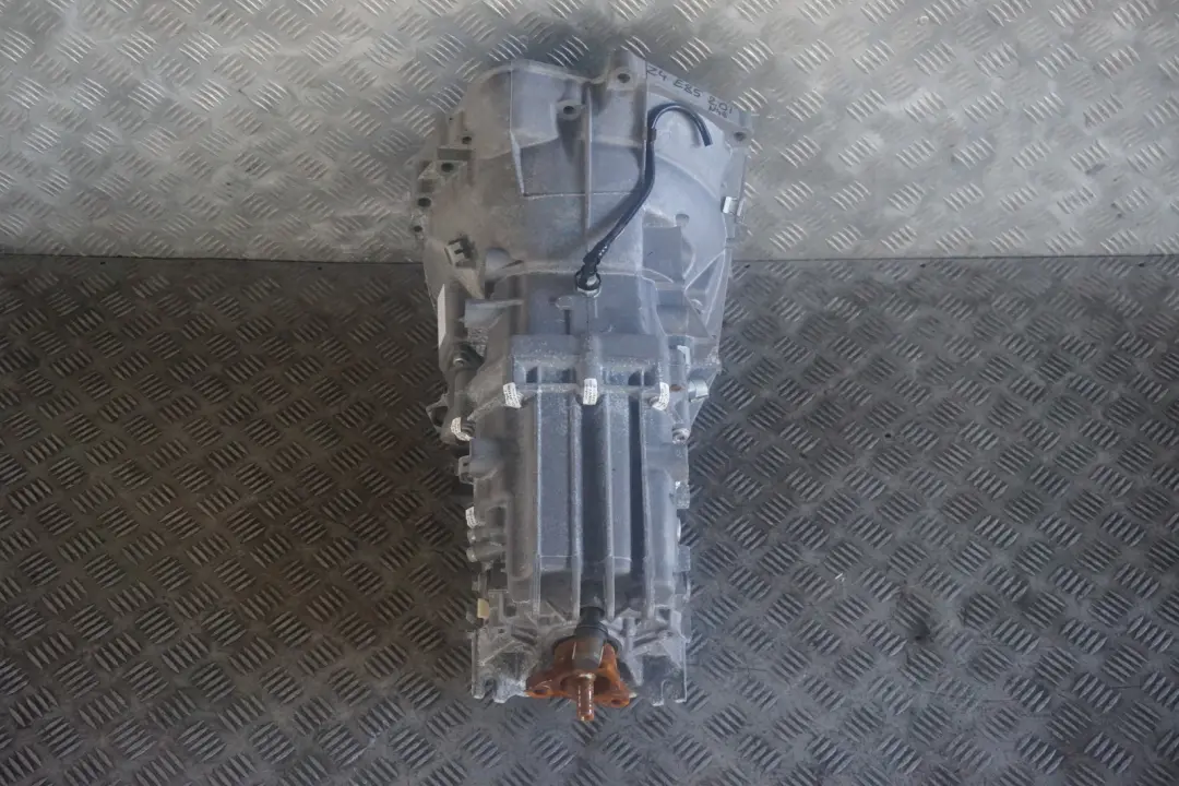 N46 Boîte de vitesse manuelle 6 vitesses GS6-17BG GARANTIE pour BMW Z4 E85 2.0i à propos du numéro de pièce 7629518 BMW Z4 E85 2.0i N46 Boîte de vitesse manuelle 6 vitesses GS6-17BG GARANTIE - SKU 7629518-1 - Numéro de pièce 7629518