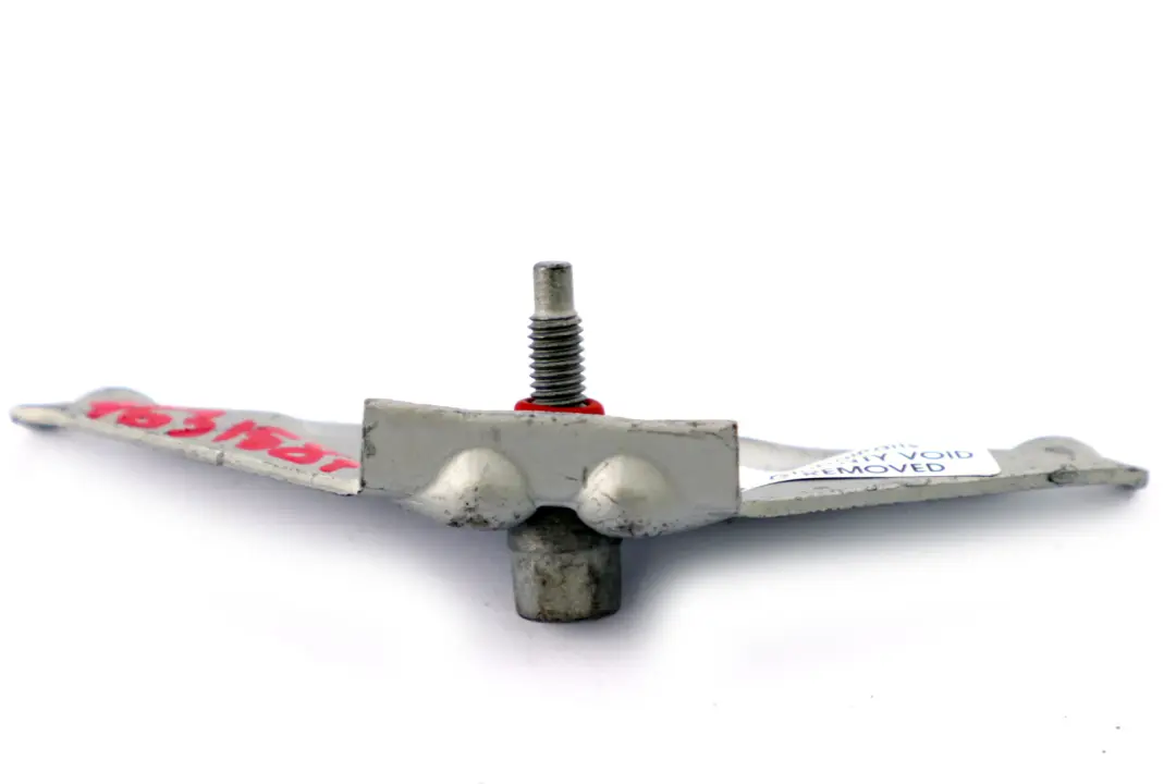 Support de Batterie 6121 pour BMW X5 Serie E53 E81 E87 E90 LCI à propos du numéro de pièce 7631587 BMW X5 Serie E53 E81 E87 E90 LCI Support de Batterie 6121 - SKU 7631587 - Numéro de pièce 7631587