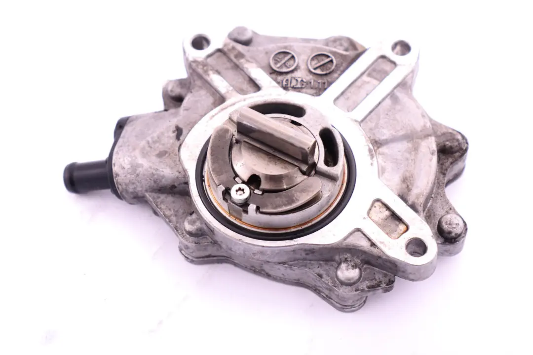 BMW E46 E60 E87 E90 Essence N46 Culasse Pompe à Vide - SKU 7635656 - Numéro de pièce 11667542498