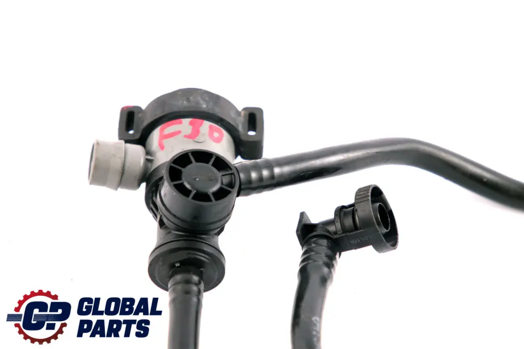 BMW F20 F21 F30 Przewód Wąż Odpowietrzenia Baku - SKU 7636143 - Numer Części 7636143