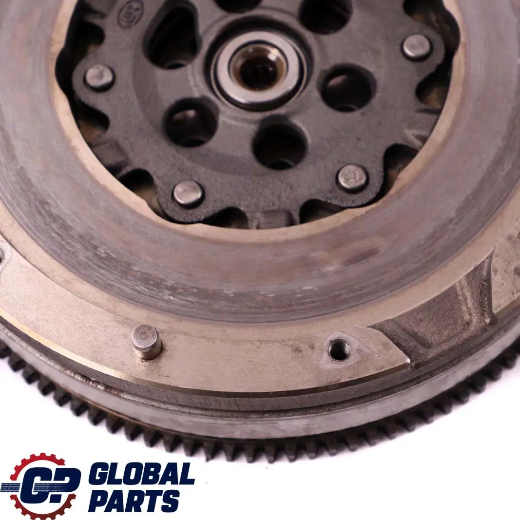 Benziner N20 Zwei Massen Schwungrad für BMW F10 F11 F20 F21 F22 F30 F31 F32 mit Teilenummer 7638306 BMW F10 F11 F20 F21 F22 F30 F31 F32 Benziner N20 Zwei Massen Schwungrad - SKU 7638306 - Teilenummer 7638306