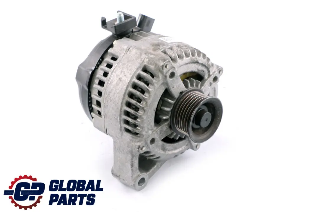 Alternatore Generatore DENSO 150A per BMW F20 LCI F30 F56 con numero di parte 7640132 BMW F20 LCI F30 F56 Alternatore Generatore DENSO 150A - SKU 7640132 - Numero di parte 7640132