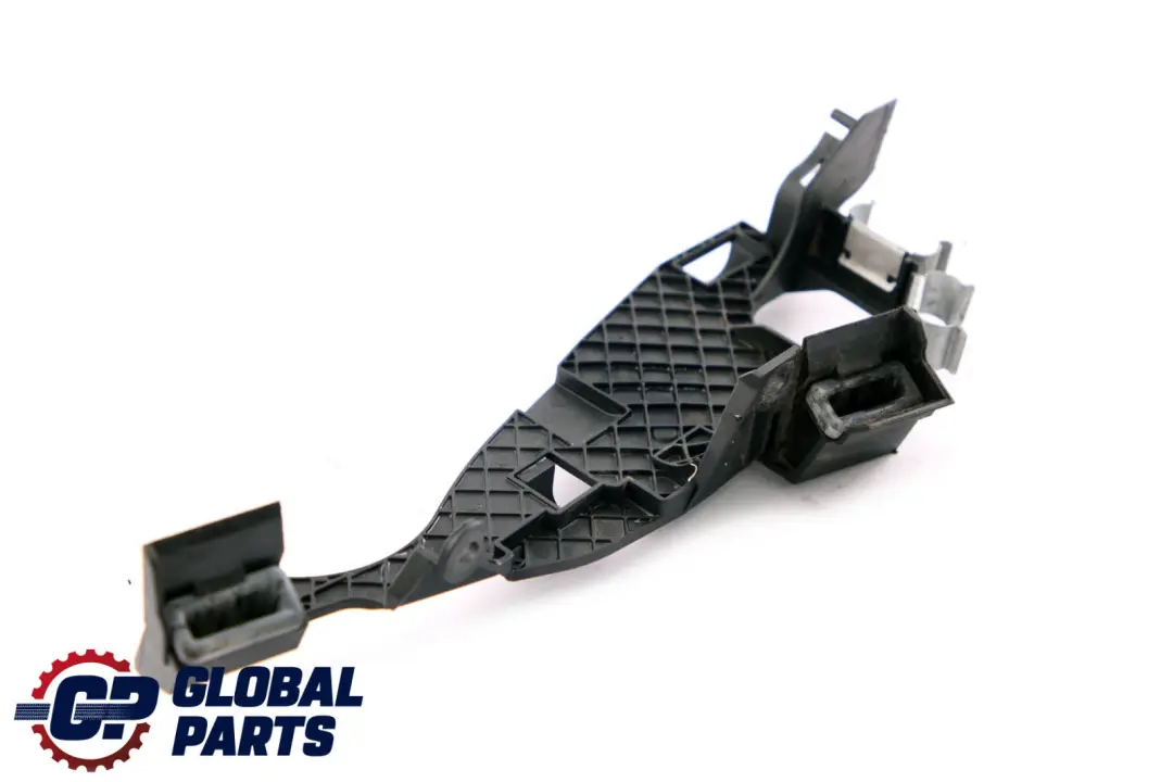 Sistema Motor Soporte Cable Bateria para BMW F20 F21 F30 con número de pieza 7640246 BMW F20 F21 F30 Sistema Motor Soporte Cable Bateria - SKU 7640246 - Número de pieza 7640246