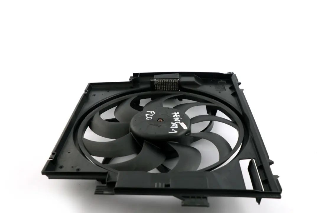 Radiator Cooling Fan to BMW 1 3 4 Series F20 F21 F30 F31 F32 F33 Engine with Part number 7640508 BMW 1 3 4 Series F20 F21 F30 F31 F32 F33 Engine Radiator Cooling Fan - SKU 7640508-1 - Part number 7640508