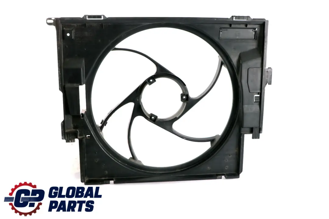 Cubierta radiador ventilador motor para BMW F20 F21 F22 F30 F31 con número de pieza 7640508 BMW F20 F21 F22 F30 F31 Cubierta radiador ventilador motor - SKU 7640508-4 - Número de pieza 7640508