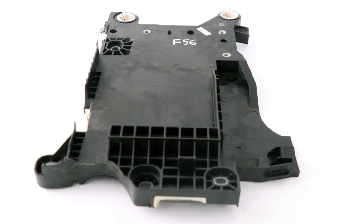 Copertura Vassoio Batteria Trim Boot per Mini F54 F55 F56 F57 F60 con numero di parte 7641798 Mini F54 F55 F56 F57 F60 Copertura Vassoio Batteria Trim Boot - SKU 7641798-1 - Numero di parte 7641798