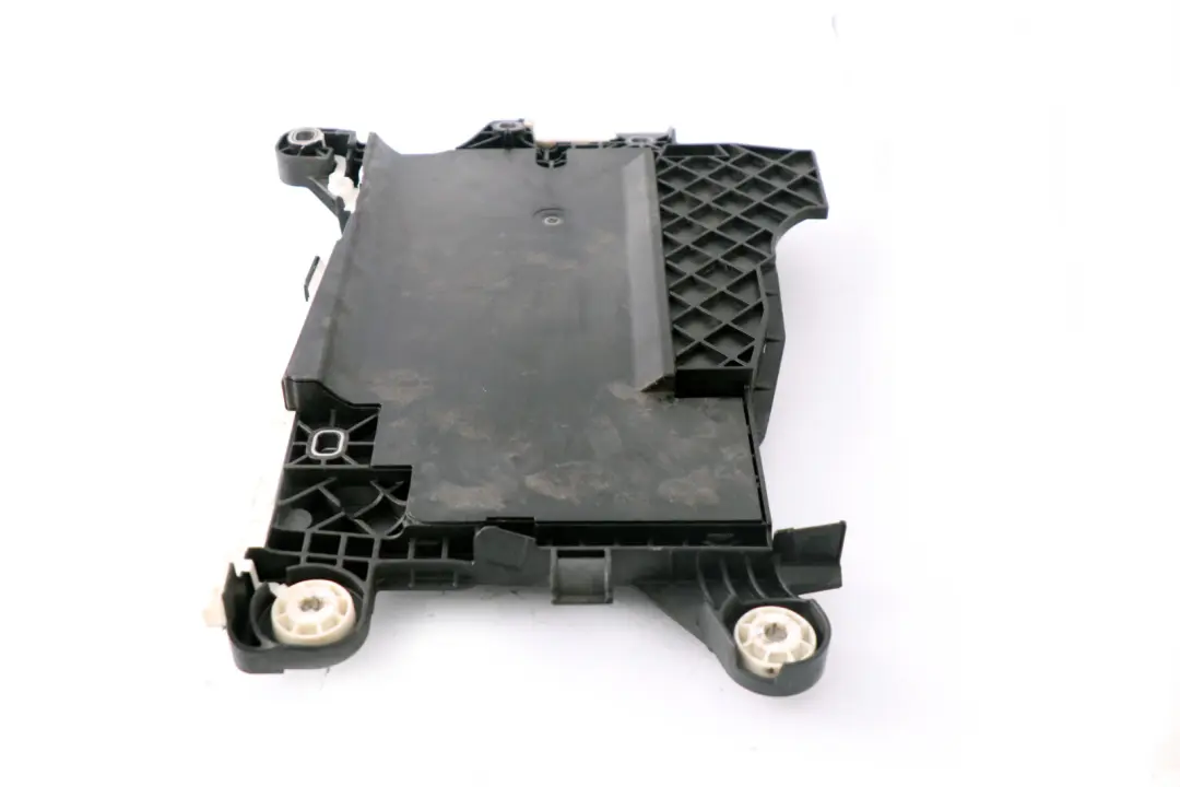 Couvercle Plateau Batterie pour Mini Cooper F54 F55 F56 F57 F60 à propos du numéro de pièce 7641798 Mini Cooper F54 F55 F56 F57 F60 Couvercle Plateau Batterie - SKU 7641798-1 - Numéro de pièce 7641798