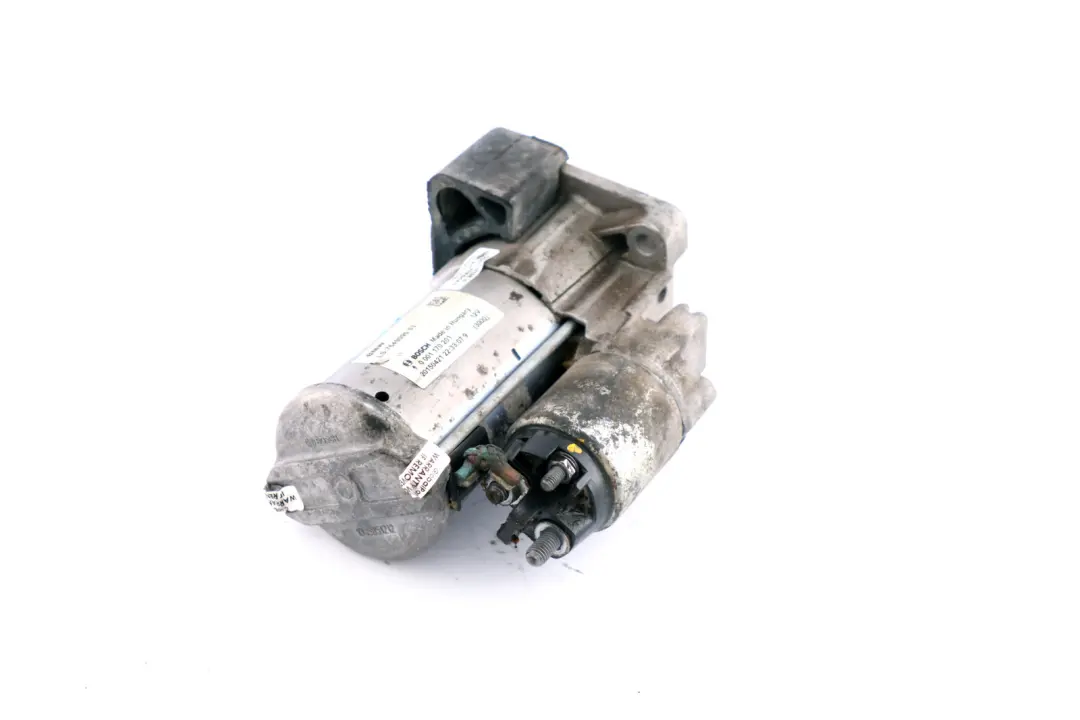 Starter Motor to Mini F54 F55 F56 F57 F60 Petrol Engine with Part number 7649090 Mini F54 F55 F56 F57 F60 Petrol Engine Starter Motor - SKU 7649090 - Part number 7649090