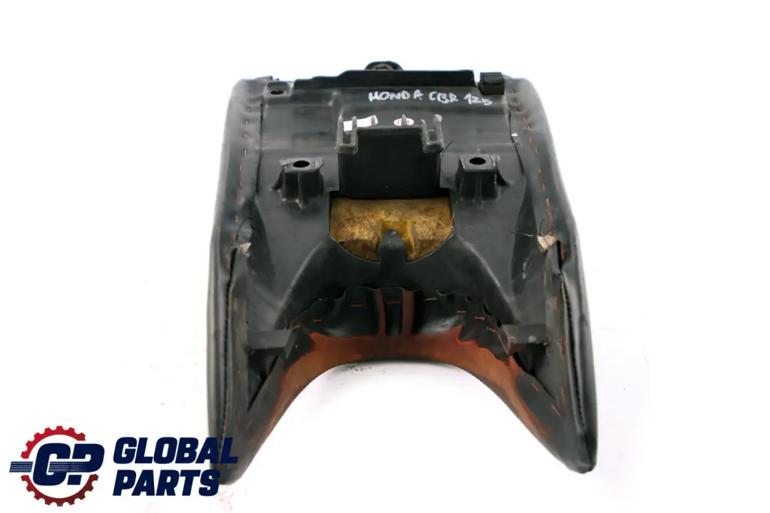 Honda CBR 125 Fahrersitz Vorne Sitzbank Sitz Schwarz - SKU 77100-KPPA-9010 - Teilenummer 77100-KPPA-9010