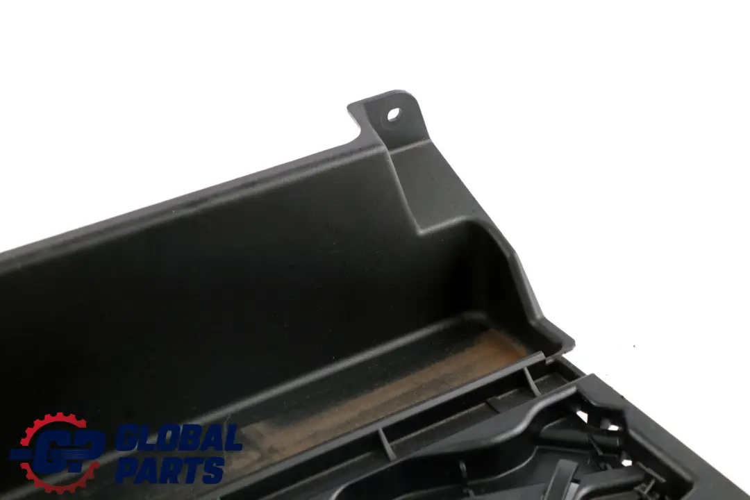 BMW 3 er E91 Aufnahme Warndreieck Verbandskasten Kofferraum 7141859 - SKU 77141859-1 - Teilenummer 51477141859