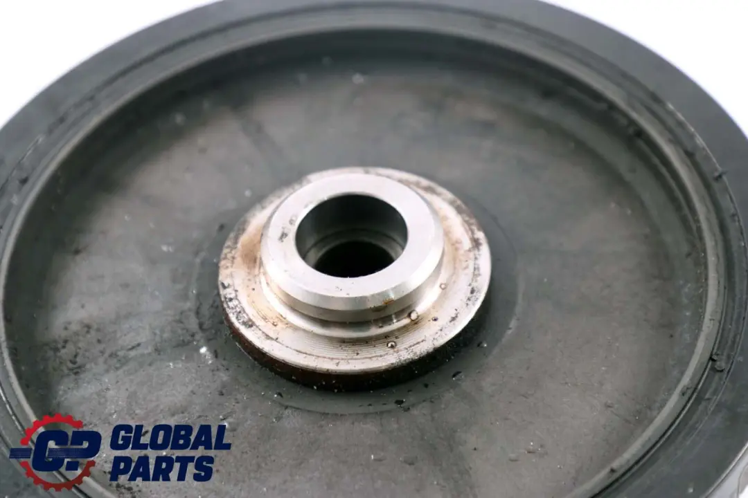 M47N2 Motor Kurbelwellenriemenscheibe für BMW E46 E60 E87 X3 E83 E90 Diesel mit Teilenummer 7793882 BMW E46 E60 E87 X3 E83 E90 Diesel M47N2 Motor Kurbelwellenriemenscheibe - SKU 7739882 - Teilenummer 7793882