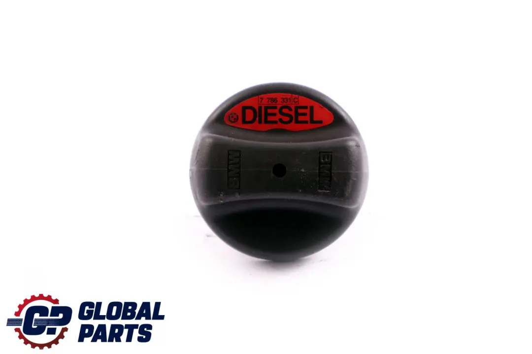 Korek Diesel do BMW E60 E61 E83 E87 E90 o numerze 7786331 BMW E60 E61 E83 E87 E90 Korek Diesel - SKU 7786331 - Numer Części 7786331