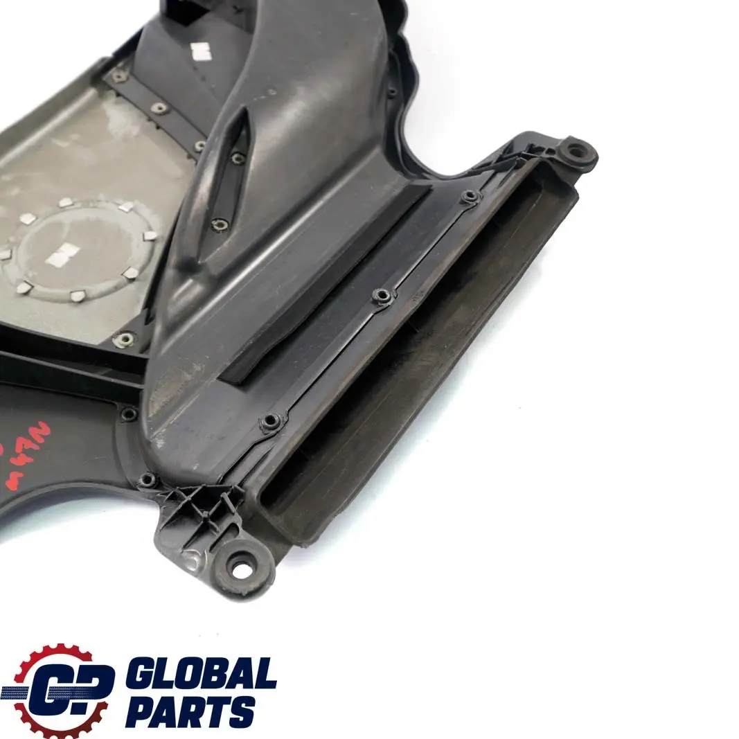 M47N Couvercle D'Admission D'Air Du Moteur Diesel pour BMW E46 à propos du numéro de pièce 7787132 BMW E46 M47N Couvercle D'Admission D'Air Du Moteur Diesel - SKU 7787132-2 - Numéro de pièce 7787132