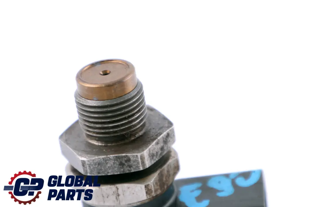 Injector Pressure Sensor Diesel to BMW E60 E61 E65 E87 E90 E91 Fuel with Part number 7787167 BMW E60 E61 E65 E87 E90 E91 Fuel Injector Pressure Sensor Diesel - SKU 7787167 - Part number 7787167