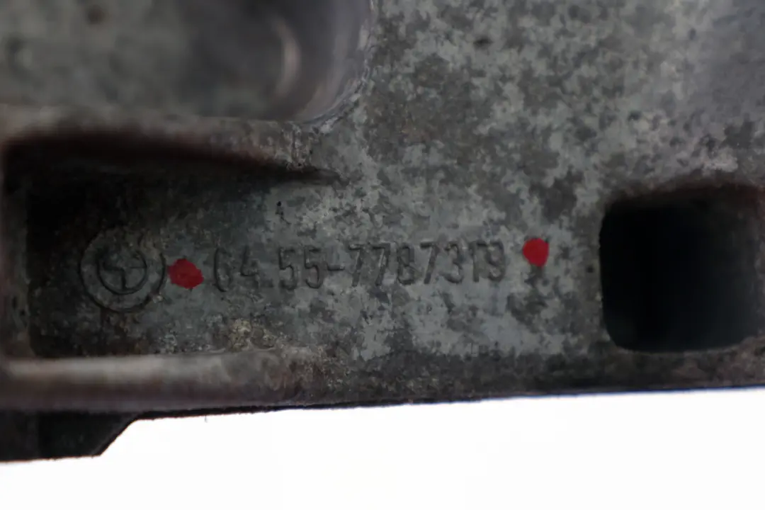 Wspornik łapa klimy klimatyzacji do BMW E46 o numerze 7787319 BMW E46 Wspornik łapa klimy klimatyzacji - SKU 7787319 - Numer Części 7787319