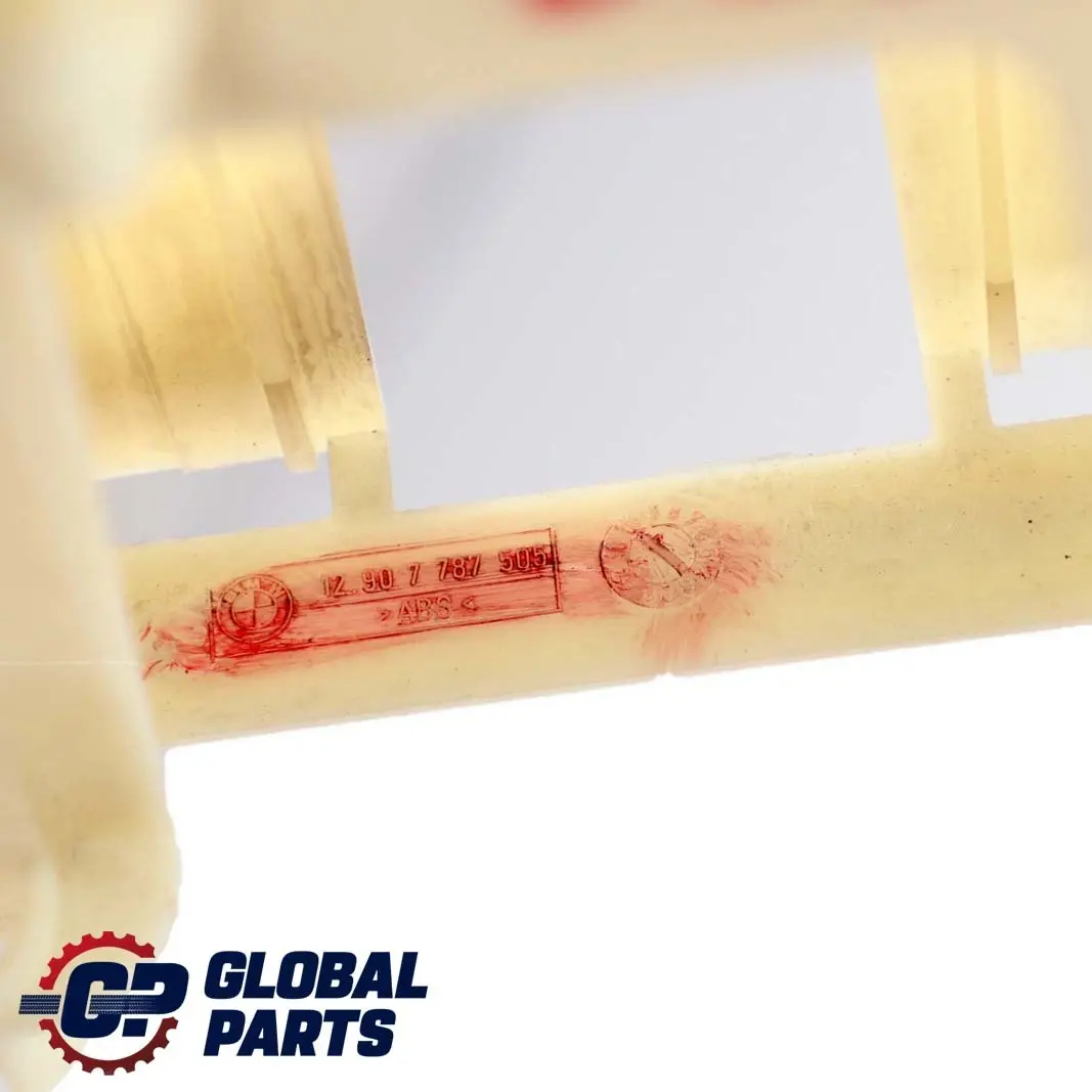 Mocowanie Komputera Sterownika do BMW X3 E83 o numerze 7787505 BMW X3 E83 Mocowanie Komputera Sterownika - SKU 7787505 - Numer Części 7787505