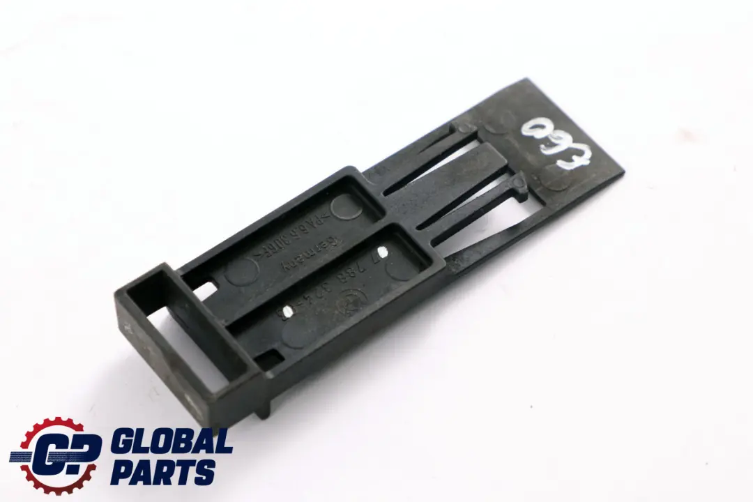 Refrigeracion Radiador Ventilador Carcasa Soporte Diesel para BMW E60 E61 E65 con número de pieza 7788324 BMW E60 E61 E65 Refrigeracion Radiador Ventilador Carcasa Soporte Diesel - SKU 7788324 - Número de pieza 7788324