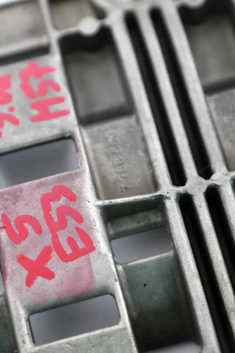 Wkład miski osłona wału do BMW E46 E60 E61 E65 o numerze 31116767228 BMW E46 E60 E61 E65 Wkład miski osłona wału - SKU 7788560 - Numer Części 31116767228