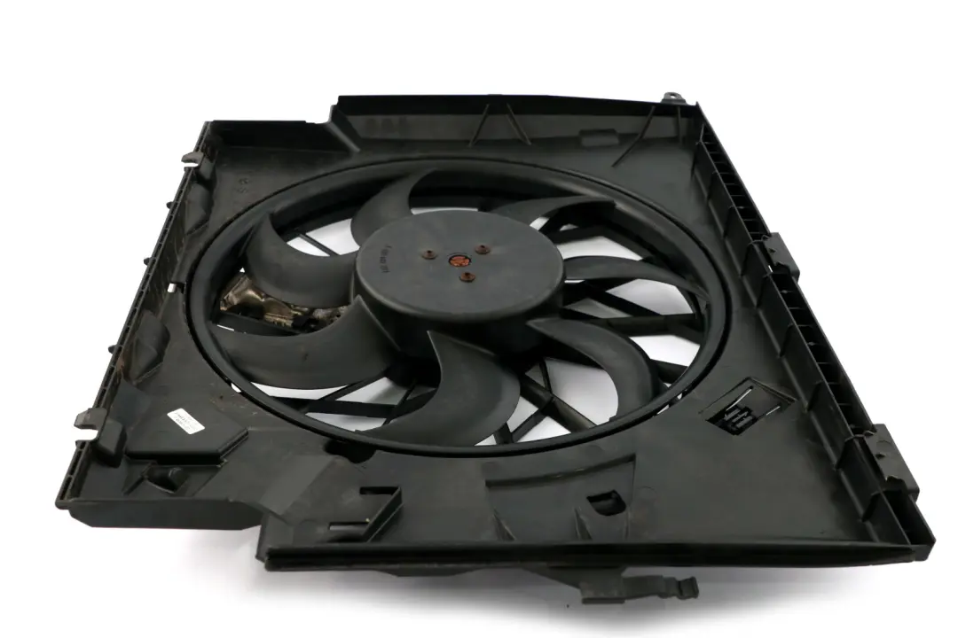BMW E87 E90 Radiator Fan Housing Coolant Unit Diesel 7801993 - SKU 7788905-2 - Part number 7788905