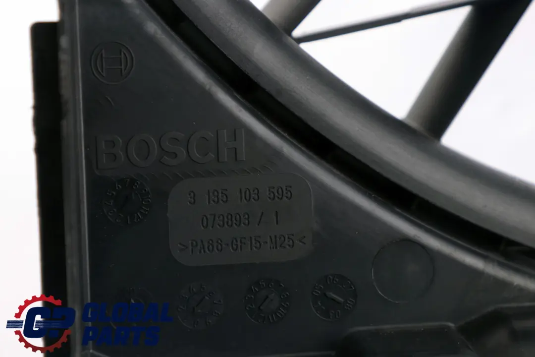 Wentylator Chłodnicy Obudowa Silniczek Benzyna 600W do BMW E87 E90 E91 o numerze 7788907 BMW E87 E90 E91 Wentylator Chłodnicy Obudowa Silniczek Benzyna 600W - SKU 7788907 - Numer Części 7788907