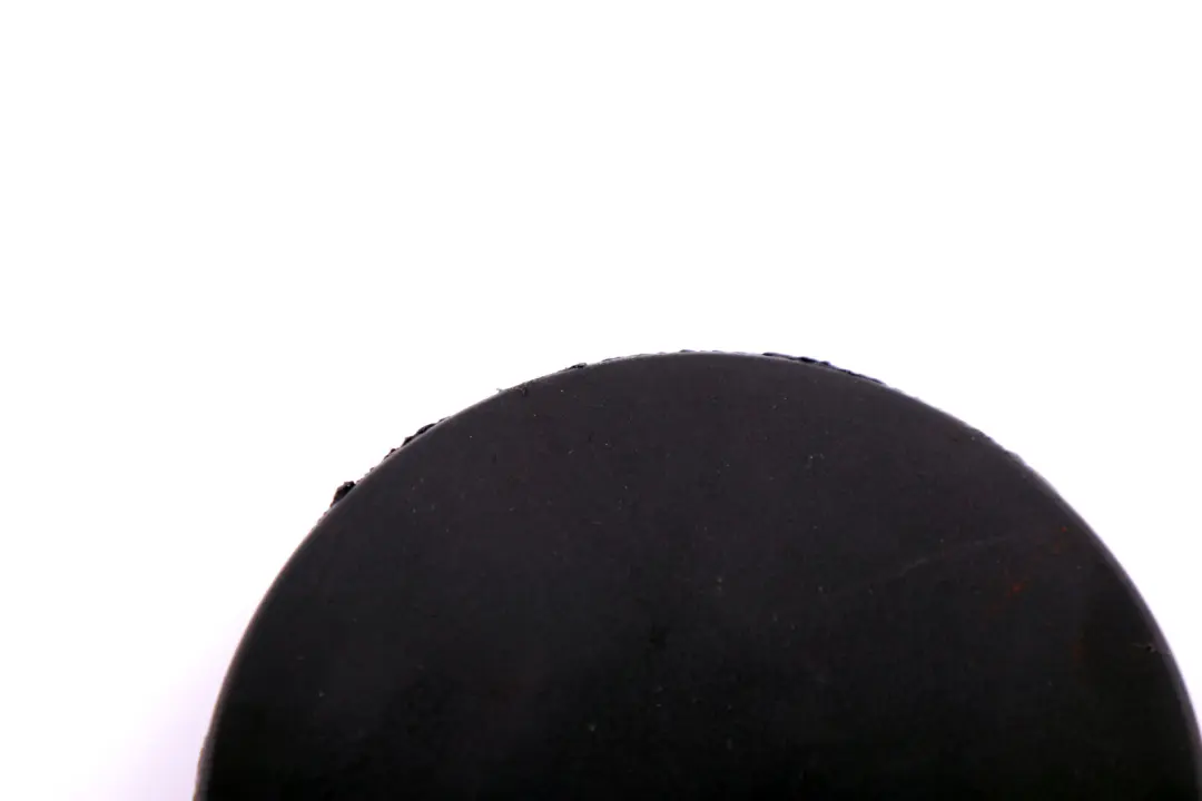 Acoustic Cover M57N2 Diesel to BMW X5 E60 E61 E65 E70 E90 LCI Engine with Part number 7788915 BMW X5 E60 E61 E65 E70 E90 LCI Engine Acoustic Cover M57N2 Diesel - SKU 7788915 - Part number 7788915