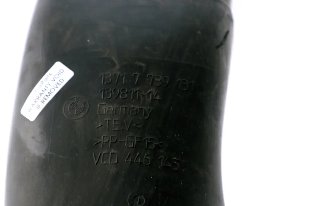 Kanał Dolotowy Przewód Rura Powietrza do BMW E65 o numerze 7789131 BMW E65 Kanał Dolotowy Przewód Rura Powietrza - SKU 7789131 - Numer Części 7789131