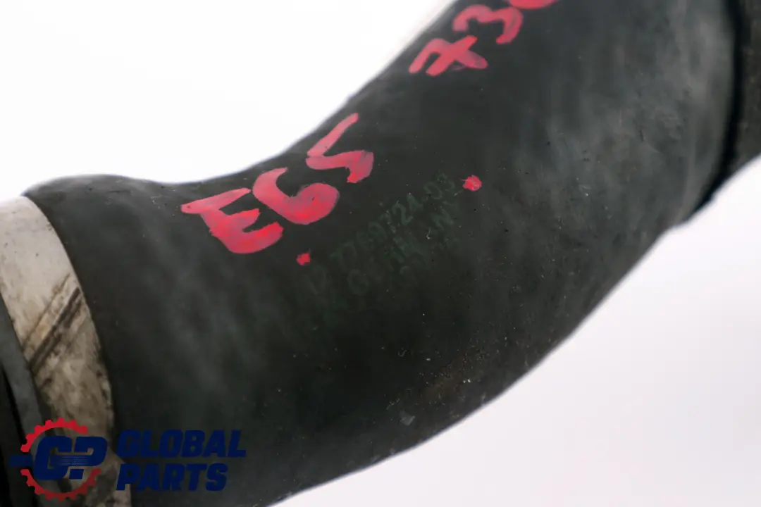 M57N2 Tubo Acqua Raffreddamento Motore per BMW E65 E66 730d Diesel con numero di parte 7789724 BMW E65 E66 730d Diesel M57N2 Tubo Acqua Raffreddamento Motore - SKU 7789724 - Numero di parte 7789724