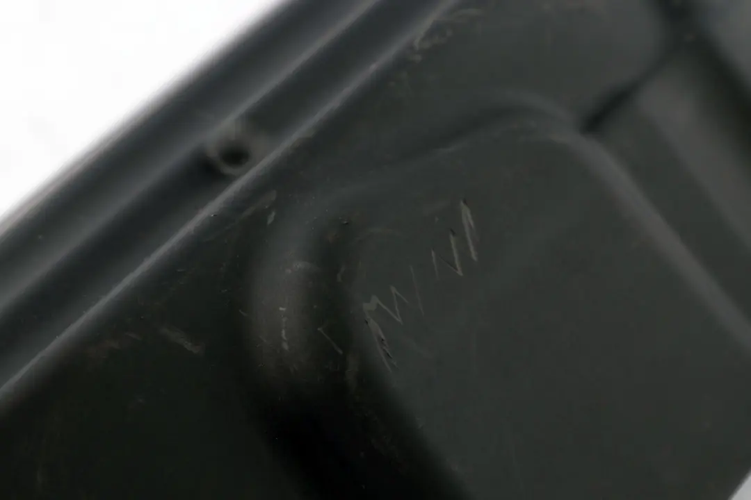 M57N2 Abdeckung Akustik für BMW 3 er E90 E91 E92 E93 325d 330d Diesel mit Teilenummer 7789770 BMW 3 er E90 E91 E92 E93 325d 330d Diesel M57N2 Abdeckung Akustik - SKU 7789770 - Teilenummer 7789770