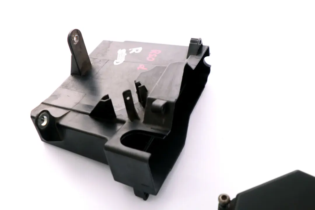 W17 Unite de Controle Electronique Boitier E-Box pour Mini R50 One D Diesel à propos du numéro de pièce 7790375 Mini R50 One D Diesel W17 Unite de Controle Electronique Boitier E-Box - SKU 7790375 - Numéro de pièce 7790375