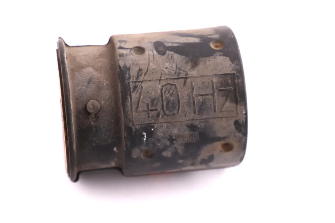 Amortiguador De vibraciones 40 HZ para BMW 1 2 F20 F21 F30 E60 LCI E65 con número de pieza 7790671 BMW 1 2 F20 F21 F30 E60 LCI E65 Amortiguador De vibraciones 40 HZ - SKU 7790671 - Número de pieza 7790671