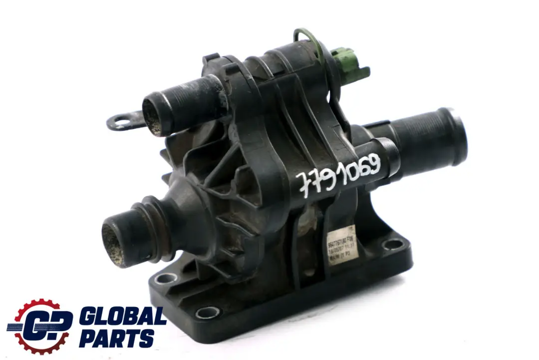 Pompa dell'acqua Alloggiamento termostato Connettore tubo per Mini R50 con numero di parte 7791069 Mini R50 Pompa dell'acqua Alloggiamento termostato Connettore tubo - SKU 7791069-1 - Numero di parte 7791069