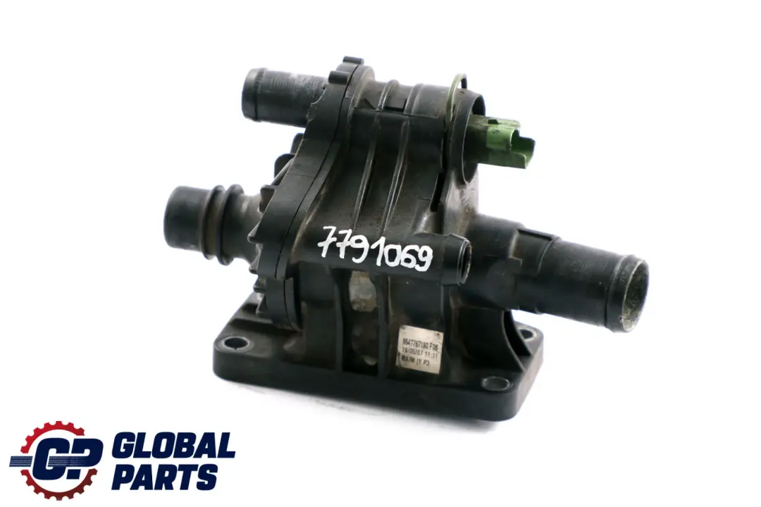 Mini R50 Pompa dell'acqua Alloggiamento termostato Connettore tubo - SKU 7791069-1 - Numero di parte 7791069