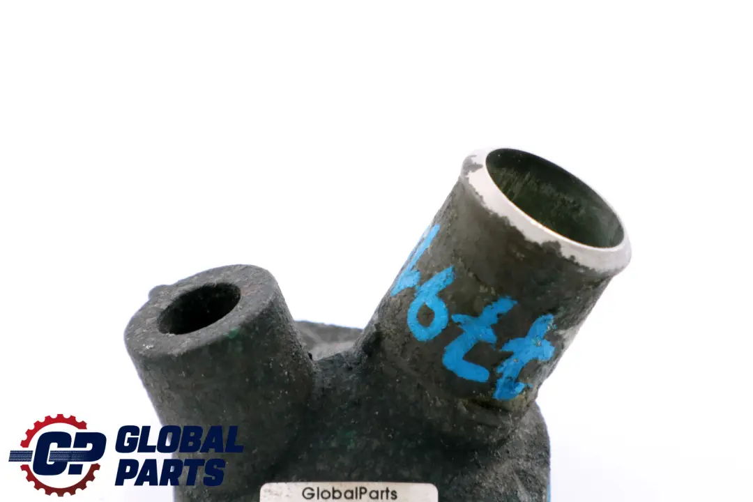 Pompa Dell'Acqua Alloggiamento Termostato Connettore Tubo per Mini R50 con numero di parte 7791069 Mini R50 Pompa Dell'Acqua Alloggiamento Termostato Connettore Tubo - SKU 7791069 - Numero di parte 7791069