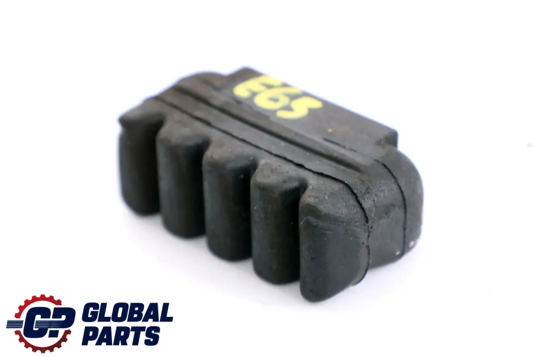 Rubber Mounting Radiator 1711 to BMW 7 Series E65 E66 with Part number 7791169 BMW 7 Series E65 E66 Rubber Mounting Radiator 1711 - SKU 7791169 - Part number 7791169