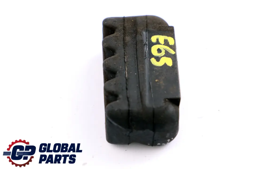 Radiador De montaje De gomaBMW E65 E66 1711 para con número de pieza 7791169 Radiador De montaje De gomaBMW E65 E66 1711 - SKU 7791169 - Número de pieza 7791169