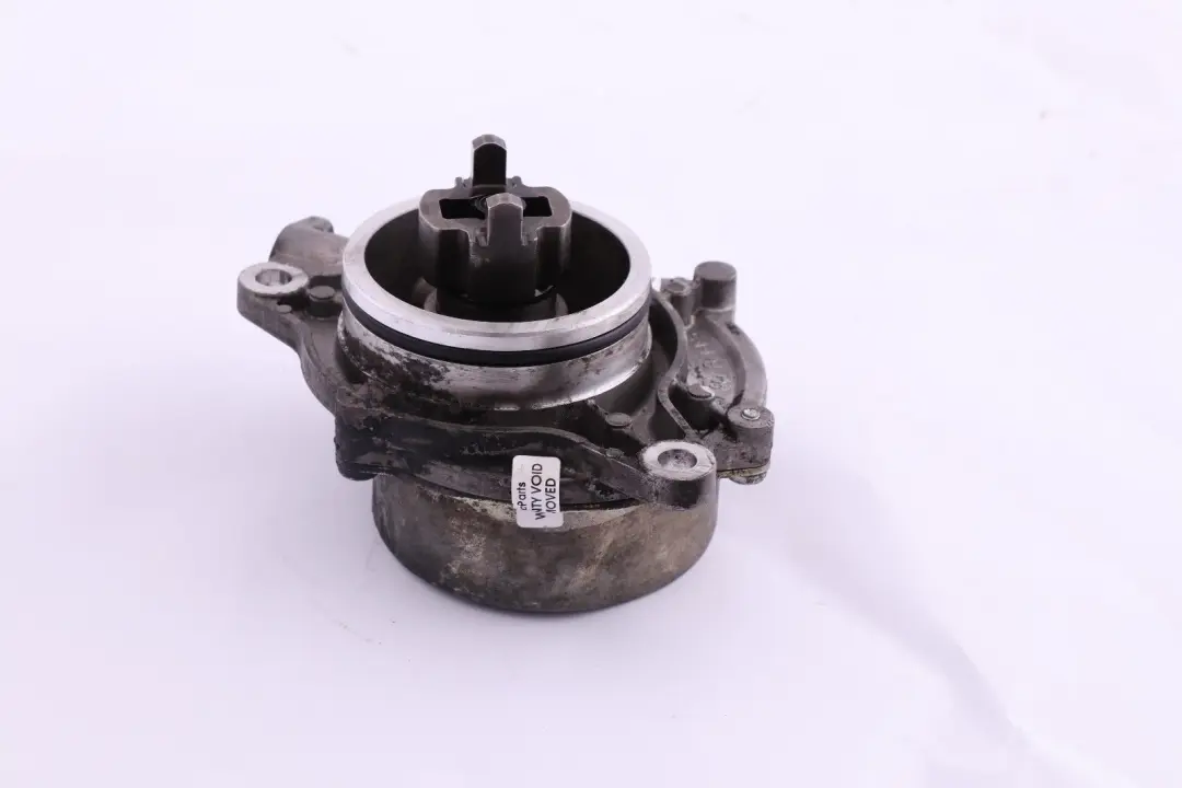 Vacuum Pump BMW E60 E61 E65 E87 E90 Diesel Engine Brake Vacuum Unit to with Part number 7791232 Vacuum Pump BMW E60 E61 E65 E87 E90 Diesel Engine Brake Vacuum Unit - SKU 7791232 - Part number 7791232