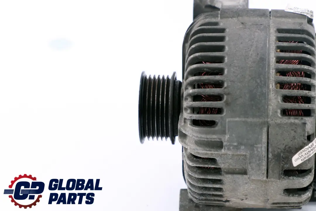 Kompakt Generator VALEO 170A für BMW 5 7 er E60 E61 E65 mit Teilenummer 7792072 BMW 5 7 er E60 E61 E65 Kompakt Generator VALEO 170A - SKU 7792072 - Teilenummer 7792072
