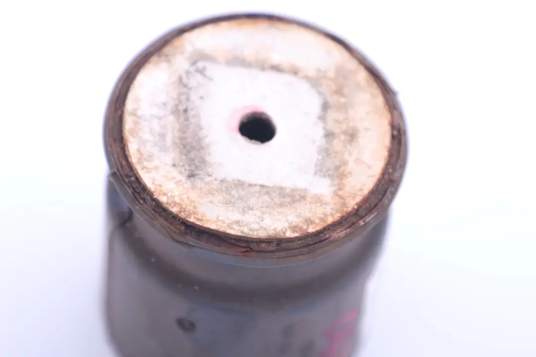 Schwingungstilger 35 HZ für BMW E60 E90 E91 F10 F20 LCI F30 mit Teilenummer 7793014 BMW E60 E90 E91 F10 F20 LCI F30 Schwingungstilger 35 HZ - SKU 7793014 - Teilenummer 7793014