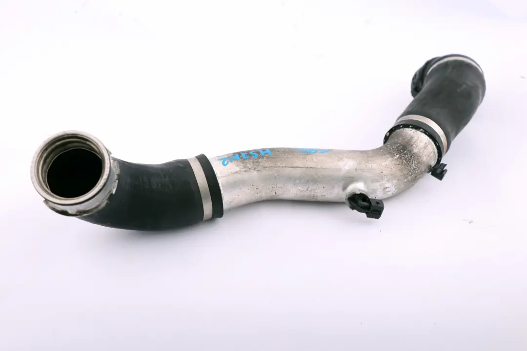 M57N2 Engine Charge Air Line Intercooler Pipe Hose to BMW 3 Series E90 E91 with Part number 7793117 BMW 3 Series E90 E91 M57N2 Engine Charge Air Line Intercooler Pipe Hose - SKU 7793117 - Part number 7793117