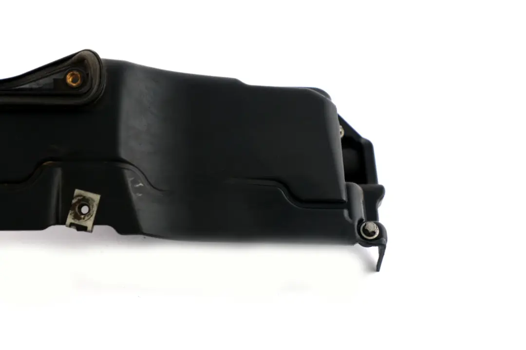 Coperchio Silenziatore BMW E53 E60 E61 E65 E90 E91 M57N2 Diesel per con numero di parte 7793203 Coperchio Silenziatore BMW E53 E60 E61 E65 E90 E91 M57N2 Diesel - SKU 7793203 - Numero di parte 7793203