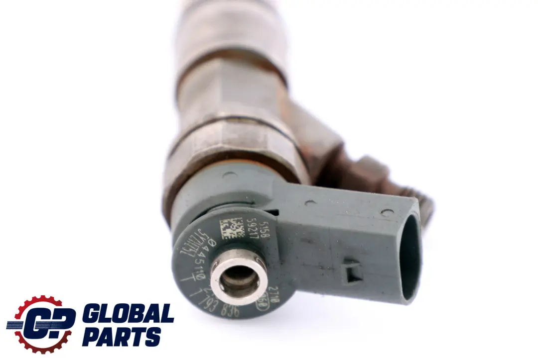 M47N2 M57N Dieselkraftstoffinjektor per BMW X3 E46 E60 E61 E87 E90 con numero di parte 7793836 BMW X3 E46 E60 E61 E87 E90 M47N2 M57N Dieselkraftstoffinjektor - SKU 7793836 - Numero di parte 7793836