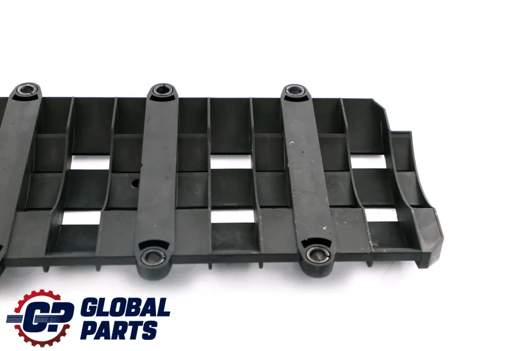 Versteifungsschale Alloggio Motore Copertura per BMW X3 E60 E65 E83 con numero di parte 7793900 BMW X3 E60 E65 E83 Versteifungsschale Alloggio Motore Copertura - SKU 7793900 - Numero di parte 7793900