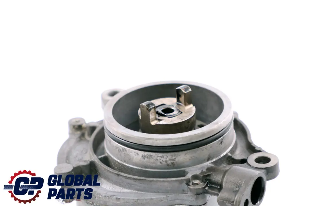 Brake Vacuum Pump to BMW E60 E61 E83 E53 Diesel Engine with Part number 7795142 BMW E60 E61 E83 E53 Diesel Engine Brake Vacuum Pump - SKU 7795142 - Part number 7795142