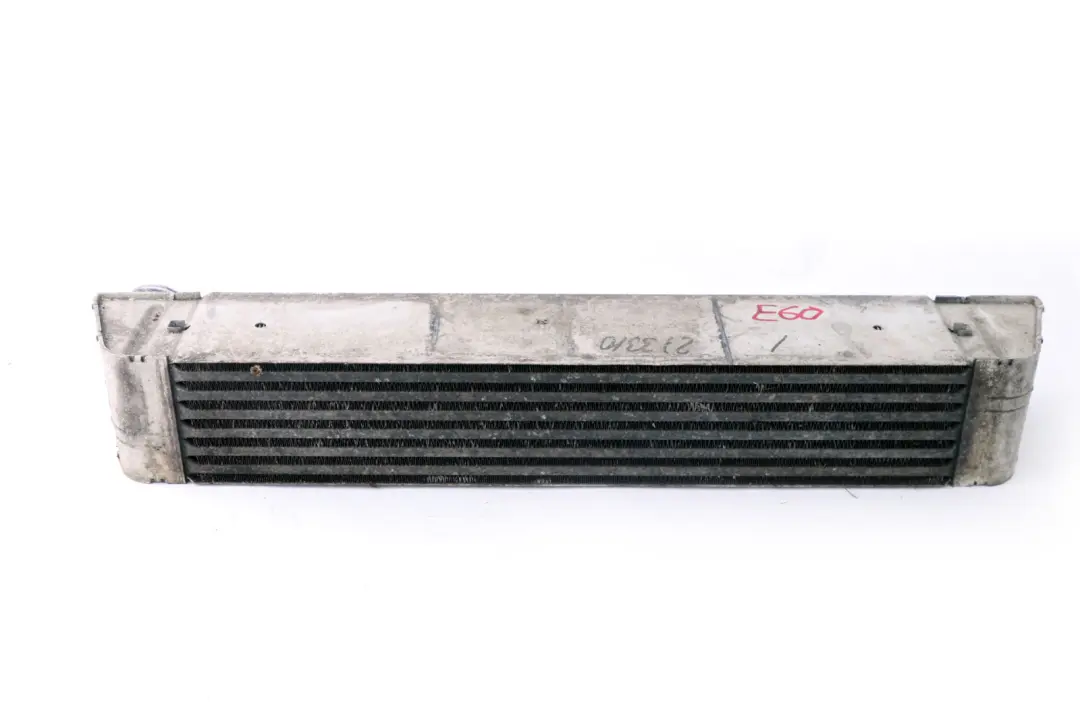 BMW E60 E61 LCI Diesel Radiador Enfriador De aire De carga Intercooler - SKU 7795823 - Número de pieza 7795823