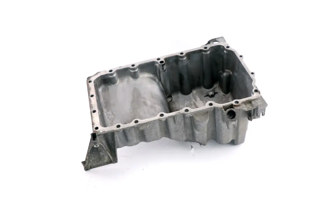 BMW 5 Series E60 E60N E61 LCI 520d M47N2 Diesel Engine Oil Sump Pan - SKU 7796050 - Part number 7806224