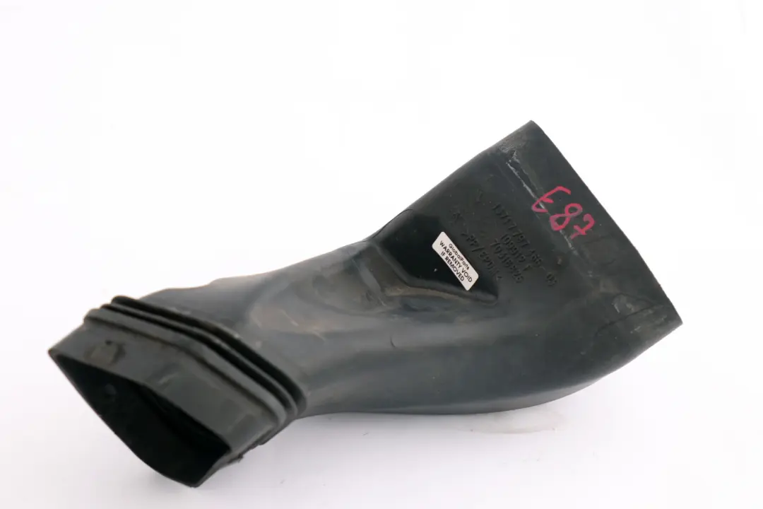 N47 Duct Aria Misuratore Massa D'Aria Calda per BMW E81 E82 E87 LCI Diesel con numero di parte 7797466 BMW E81 E82 E87 LCI Diesel N47 Duct Aria Misuratore Massa D'Aria Calda - SKU 7797466 - Numero di parte 7797466